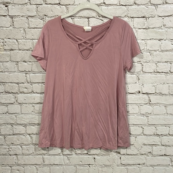 Caution to the Wind Strappy Tee Medium Mauve - Picture 1 of 4